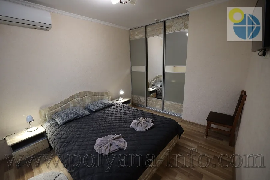 Сонячне Закарпаття(Поляна).Готель Вікторія