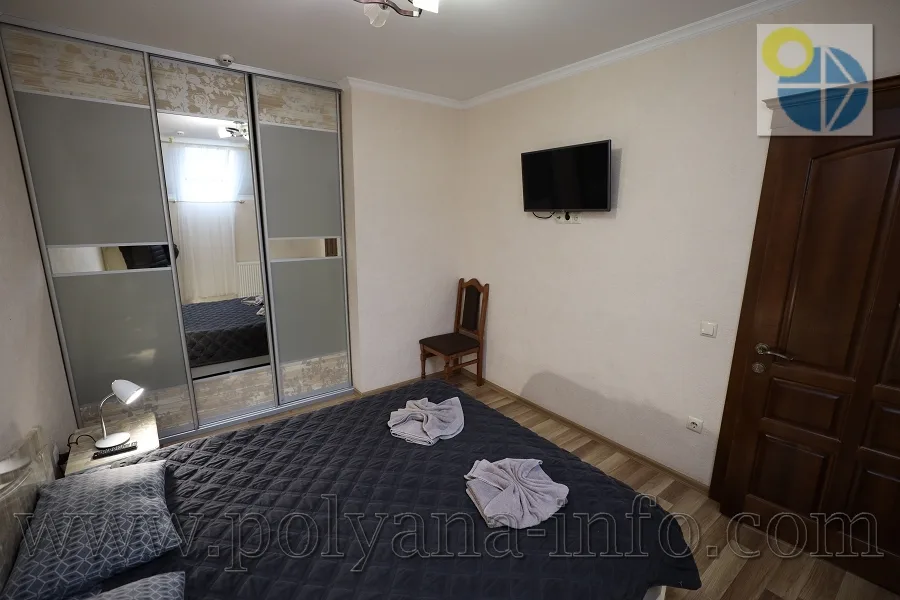 Сонячне Закарпаття(Поляна).Готель Вікторія