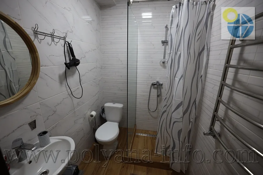 Сонячне Закарпаття(Поляна).Готель Вікторія