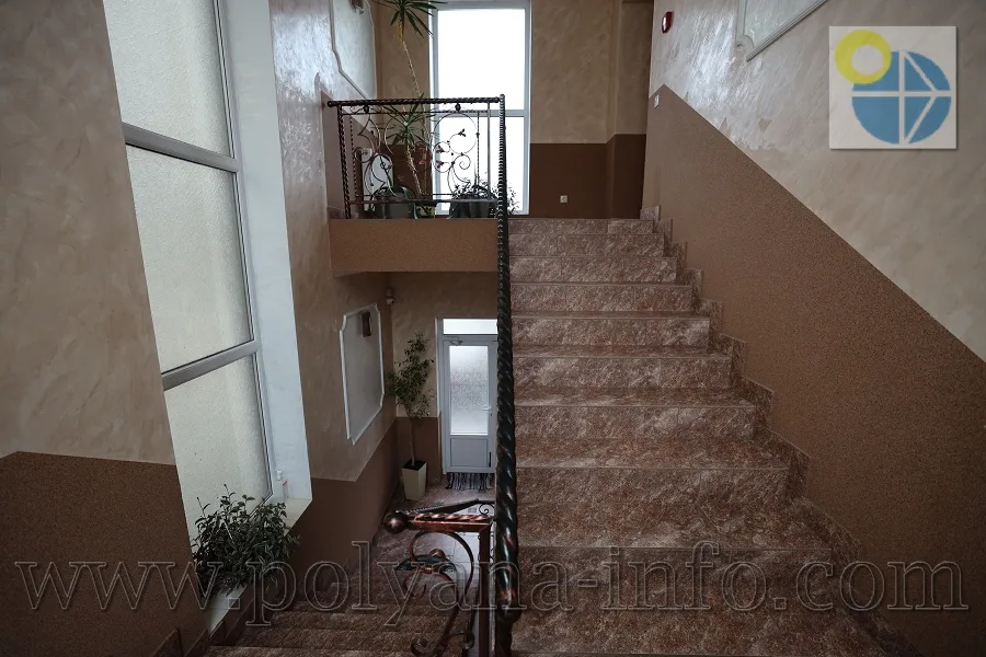 Сонячне Закарпаття(Поляна).Готель Вікторія