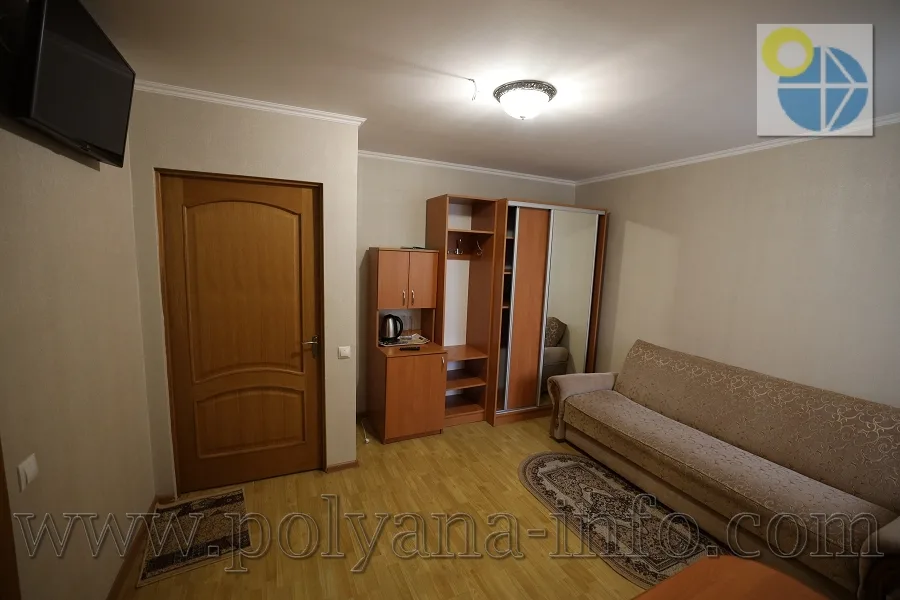 Сонячне Закарпаття(Поляна).Готель Смерічка