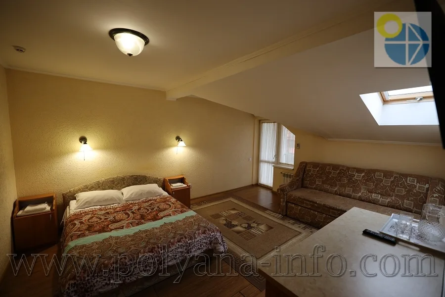 Сонячне Закарпаття(Поляна).Готель Смерічка