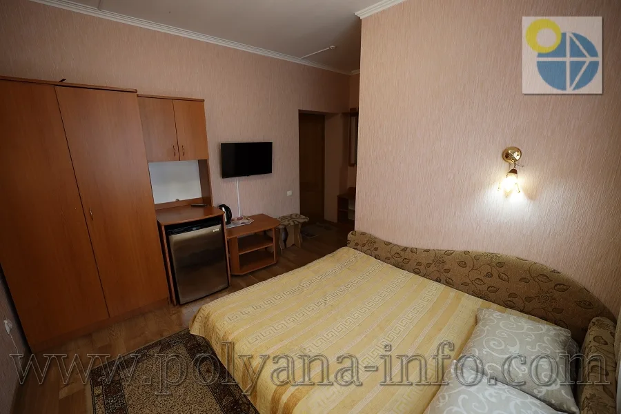 Сонячне Закарпаття(Поляна).Готель Смерічка