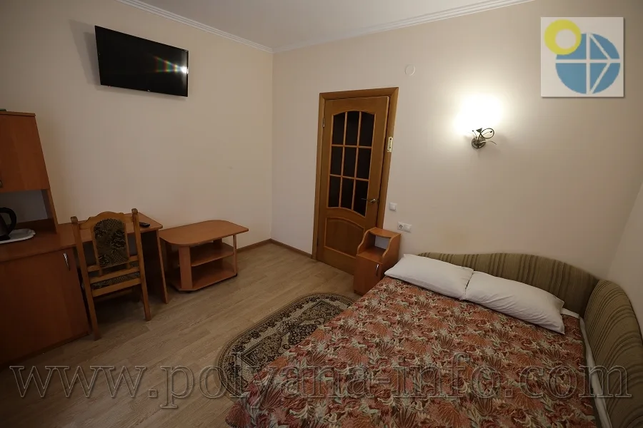 Сонячне Закарпаття(Поляна).Готель Смерічка