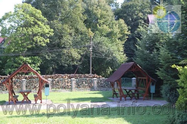 Сонячне Закарпаття(Поляна).Готель Смерічка