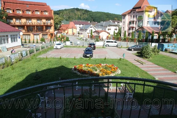 Сонячне Закарпаття(Поляна).Готель Смерічка