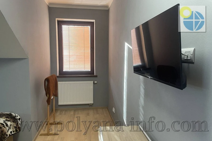 Солочин.Садиба У Світлани