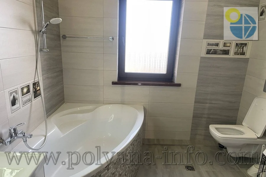 Солочин.Садиба У Світлани