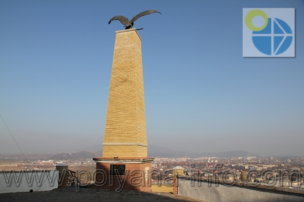 Мукачівський замок фото