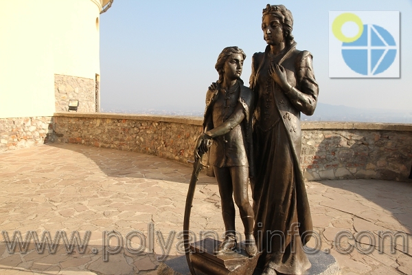 Мукачівський замок фото