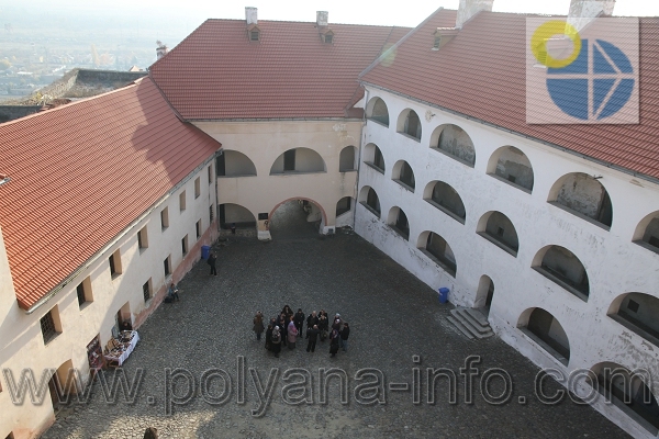 Мукачівський замок фото